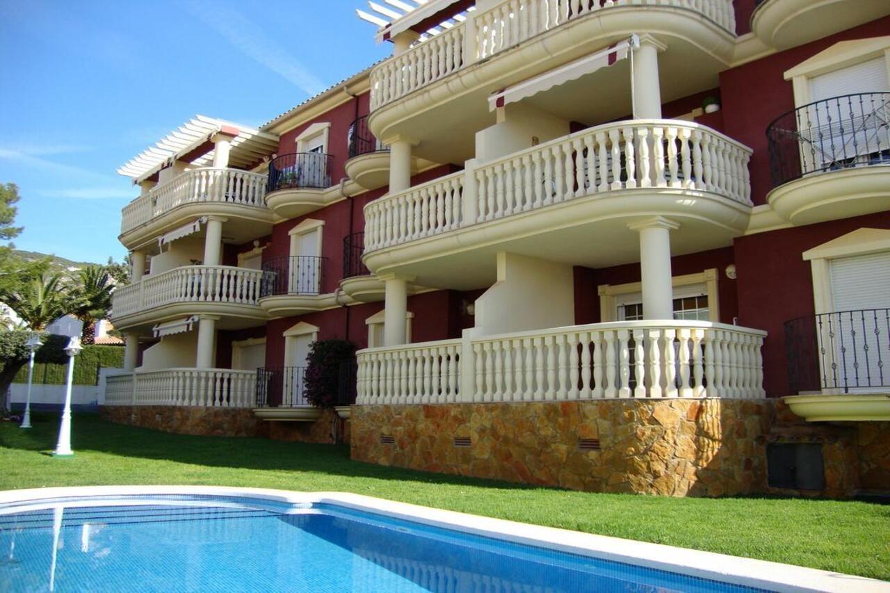 Apartamentos Madeira 3000 Alcoceber Luaran gambar